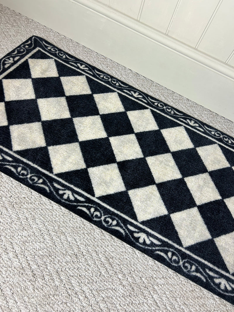 Back and cream traditional tile look mat door mat rug washable 2 sizes