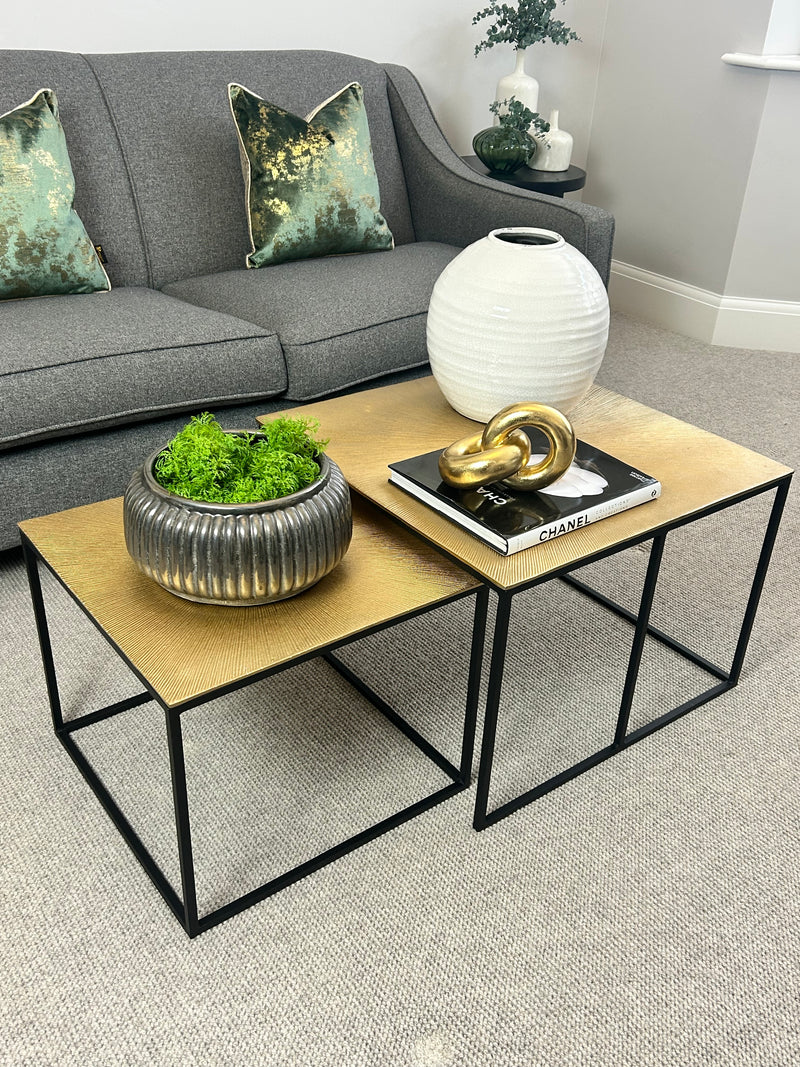 Set of two metal black gold hammered coffee table side table