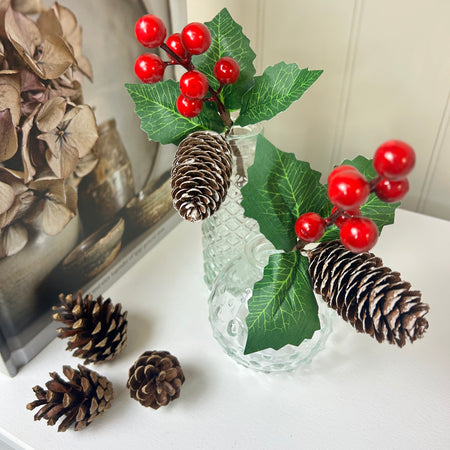 Small festive berry pick 20cm