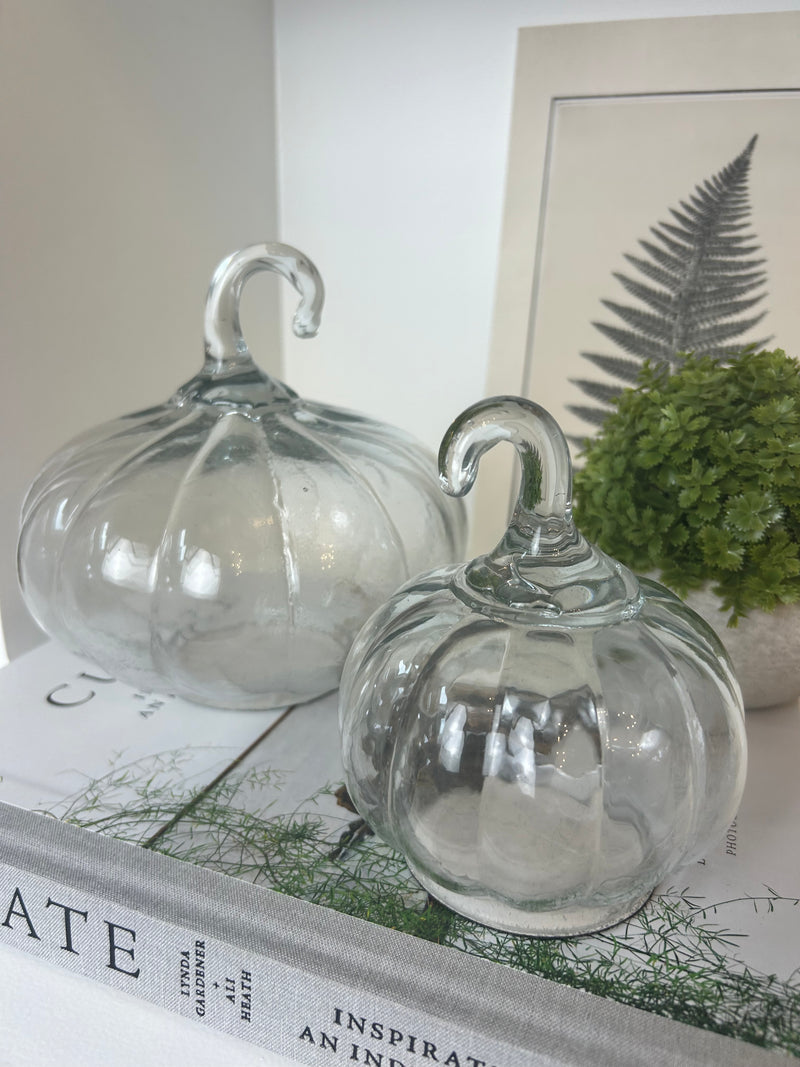 Glass pumpkin 2 sizes