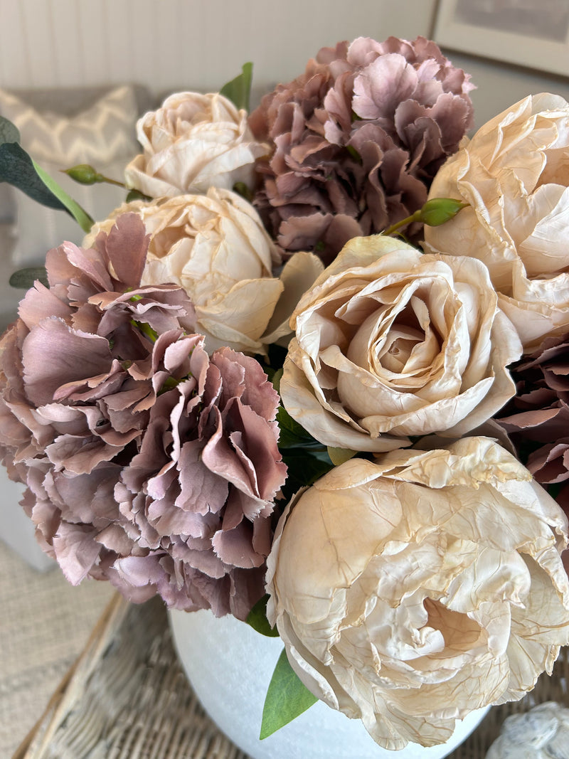 Oyster Dried Touch Single Valera Rose
