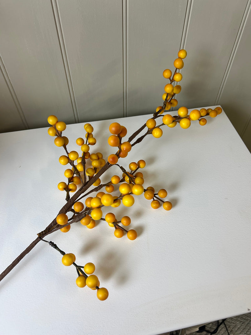 Yellow autumn berry stem 75cm