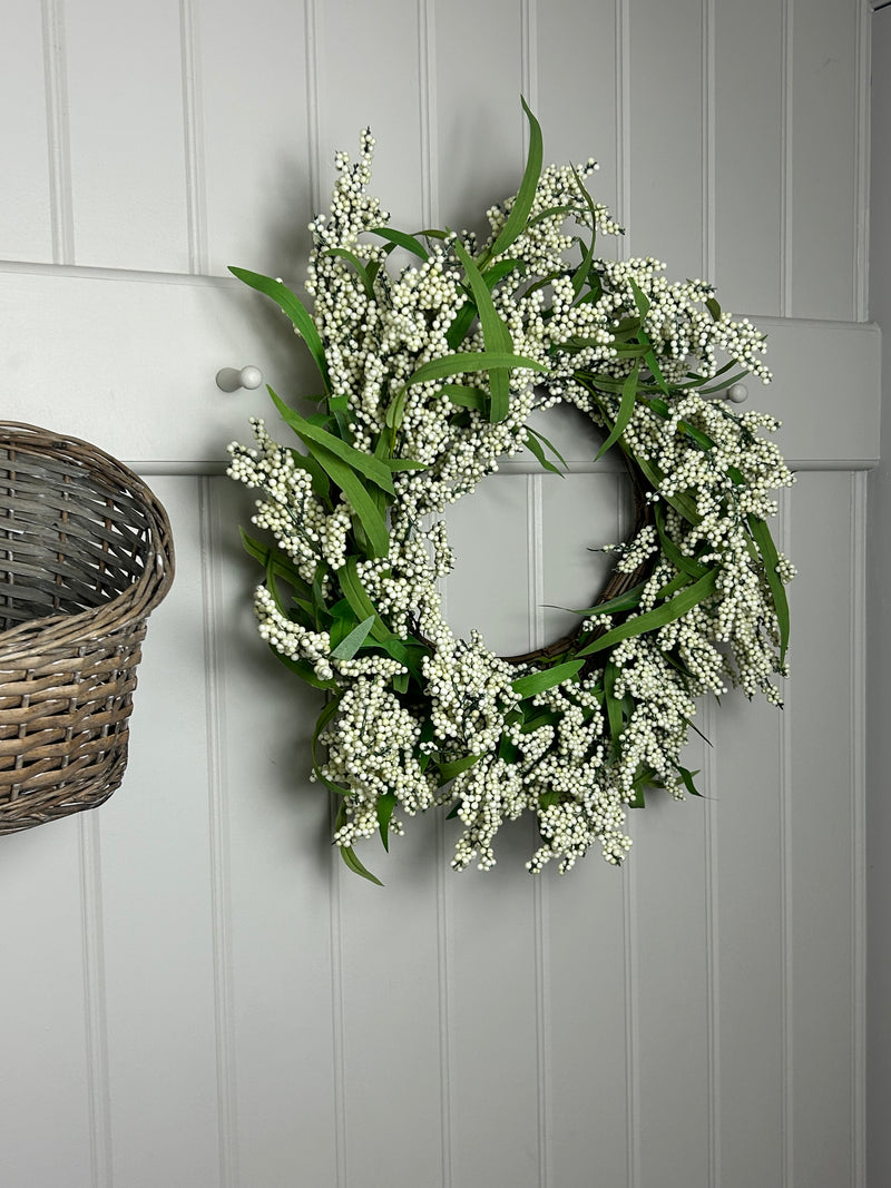 White summer berry choisya leaves wreath 55cm