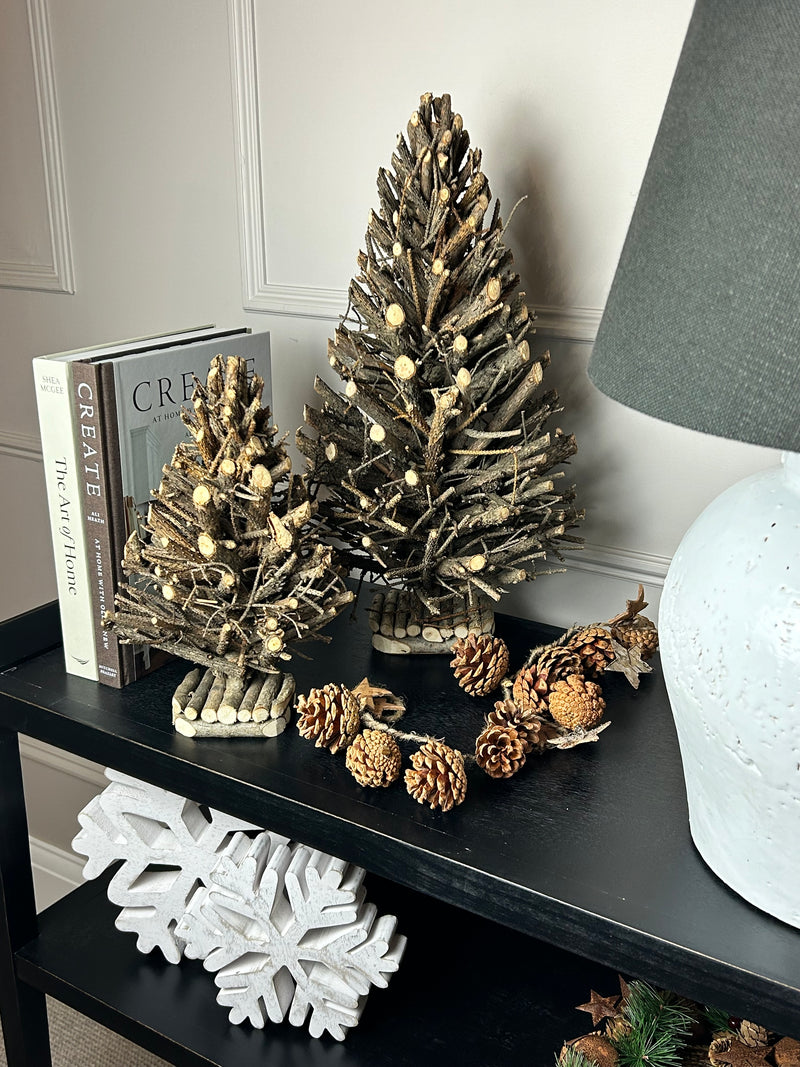 Pine cone star garland 140cm