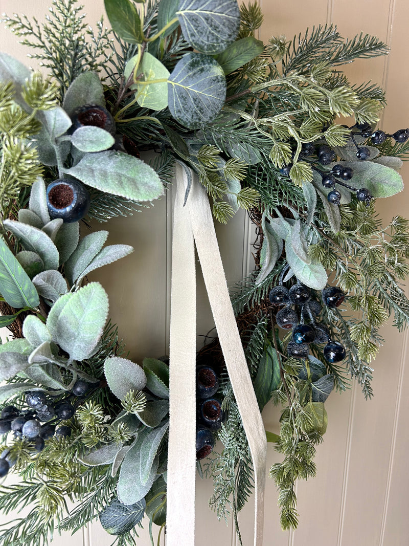 Blueberry and foliage full wreath 55cm