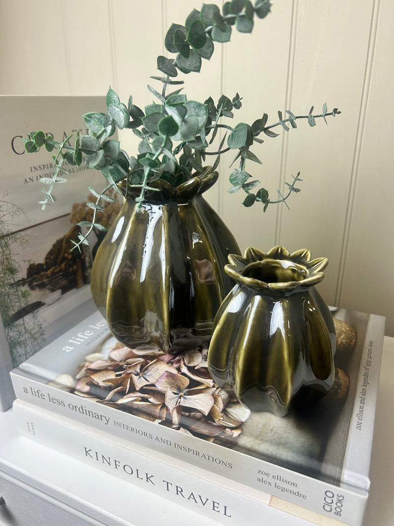 Green poppy bud vase 2 sizes