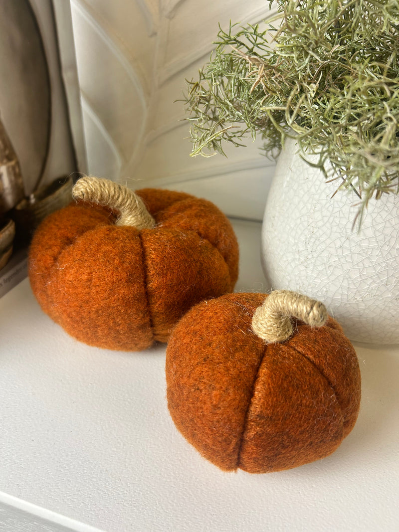 Orange felt pumpkin 2 sizes