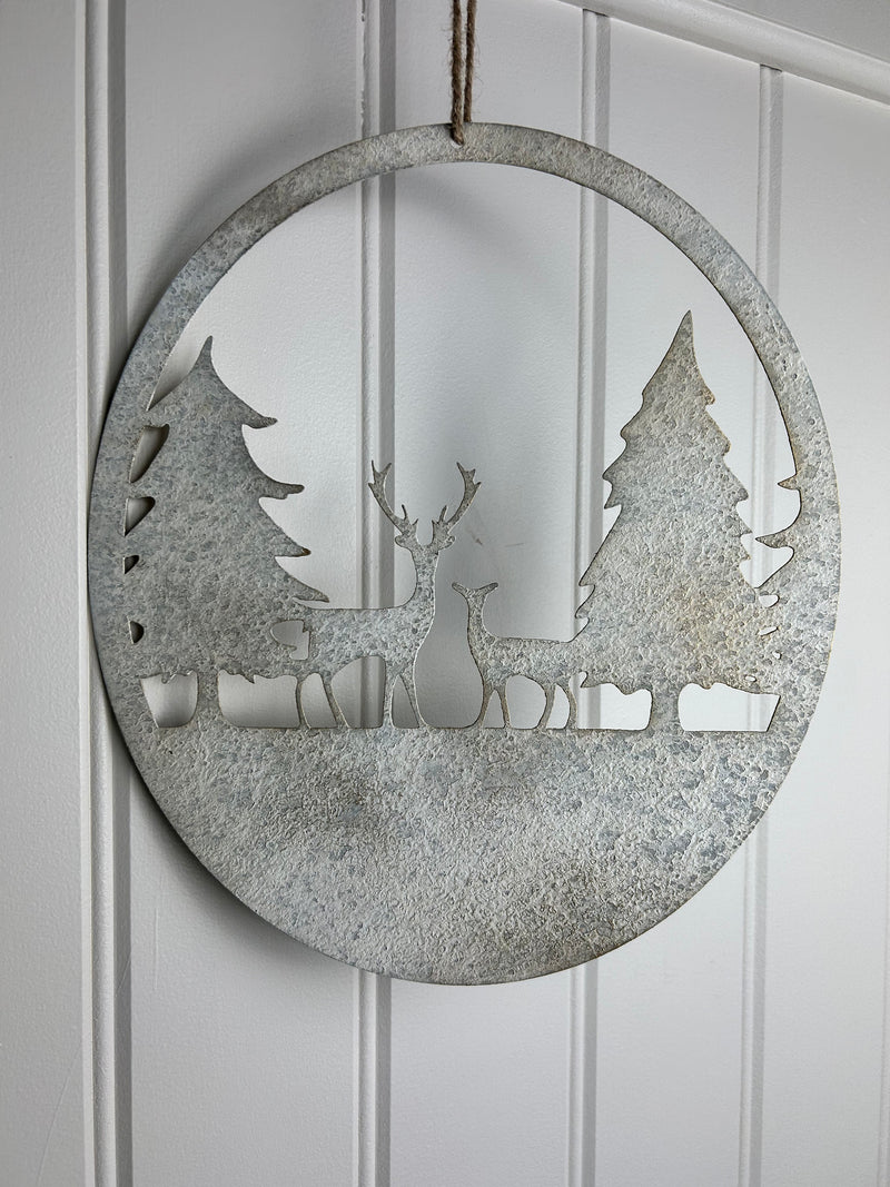 Rustic metal deer reindeer hanging scene 30cm