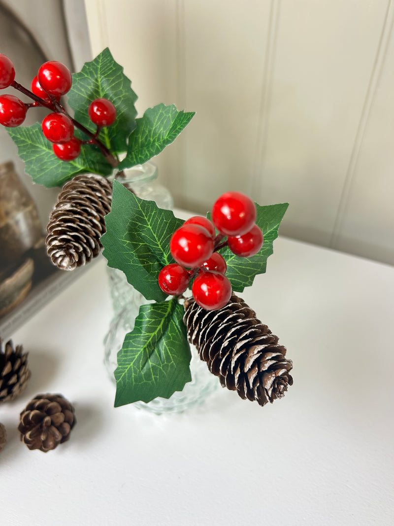 Small festive berry pick 20cm