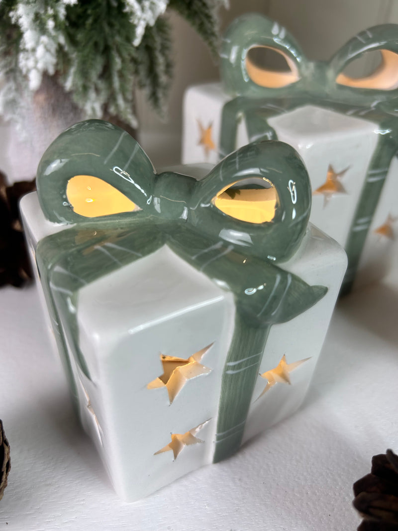 LED White Ceramic Light up Present With Green Bow, 2 Sizes