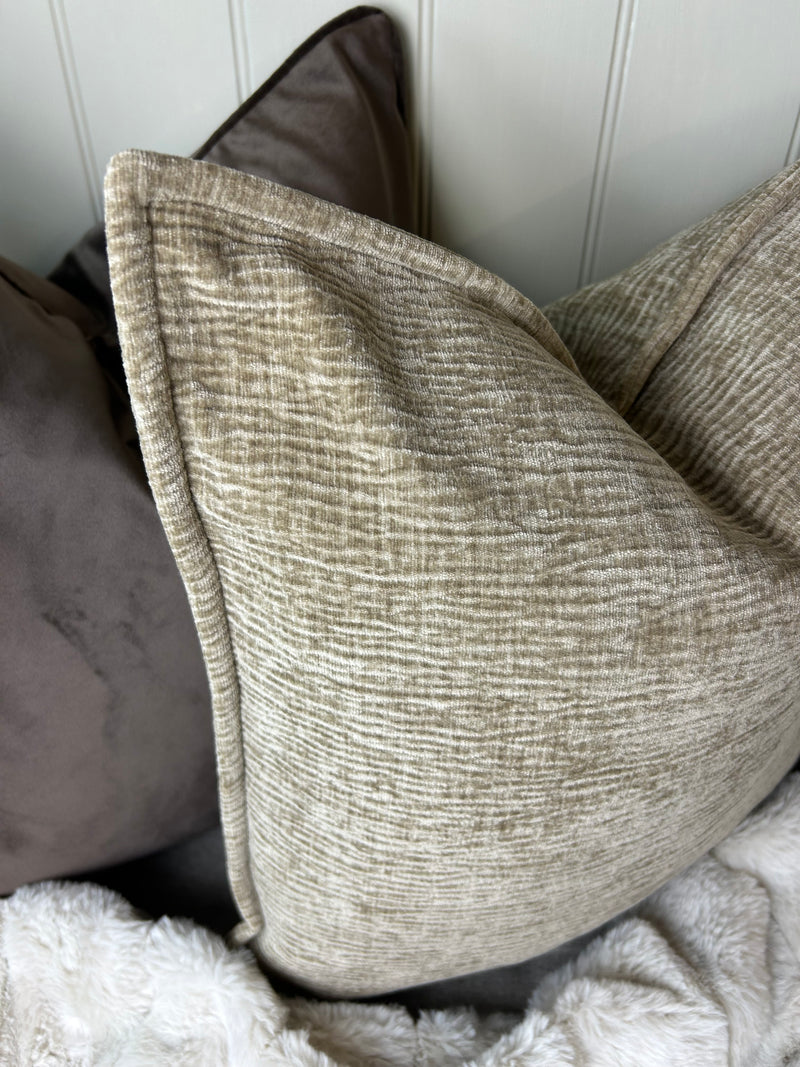 Natural taupe Moddi ripple Textured Velvet Piped Edge Trim premium Cushion 45m