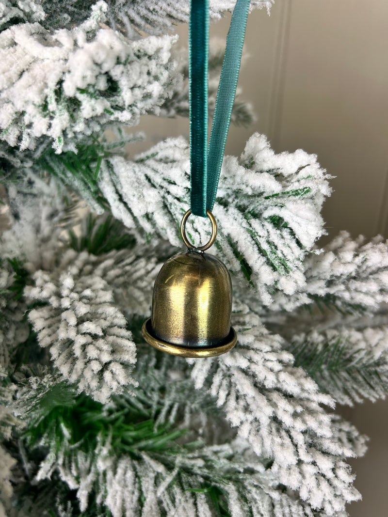 Cromwell Set of 3 Gold Bells on green Velvet Ribbon