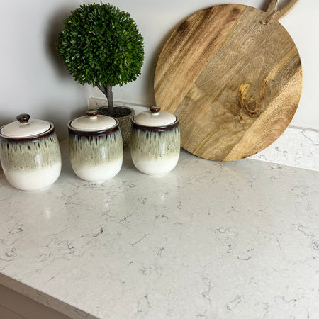 Reactive glaze lidded air tight canister