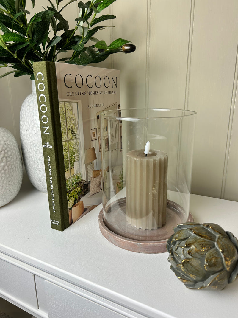 Siena brown large glass hurricane with rustic plate