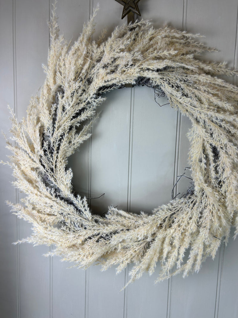 Beige flock Pampas round wreath 45cm