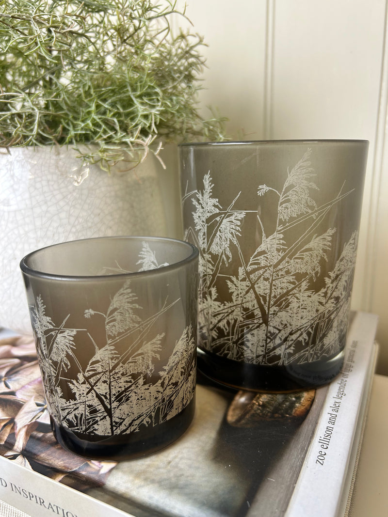 Brown grass leaf detail candle holder 2 sizes