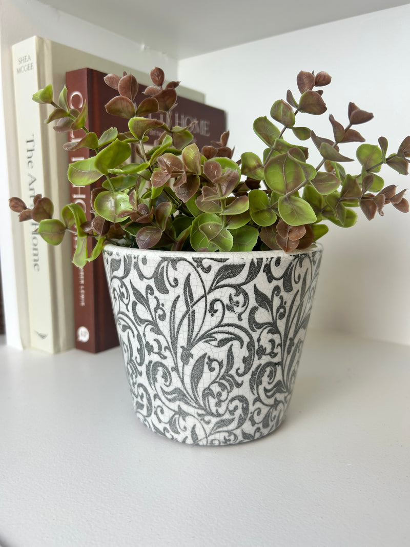 Grey & White Ceramic Dutch Plant Pots 6 Patterns