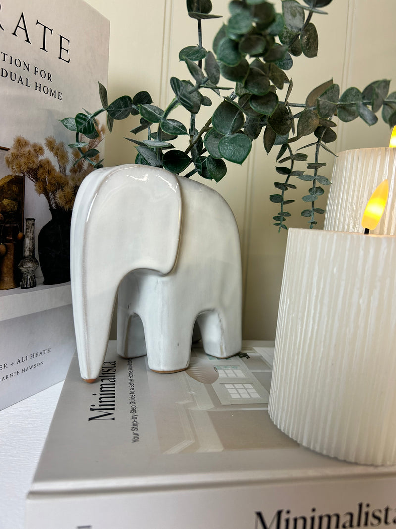 Elephant shaped bud vase