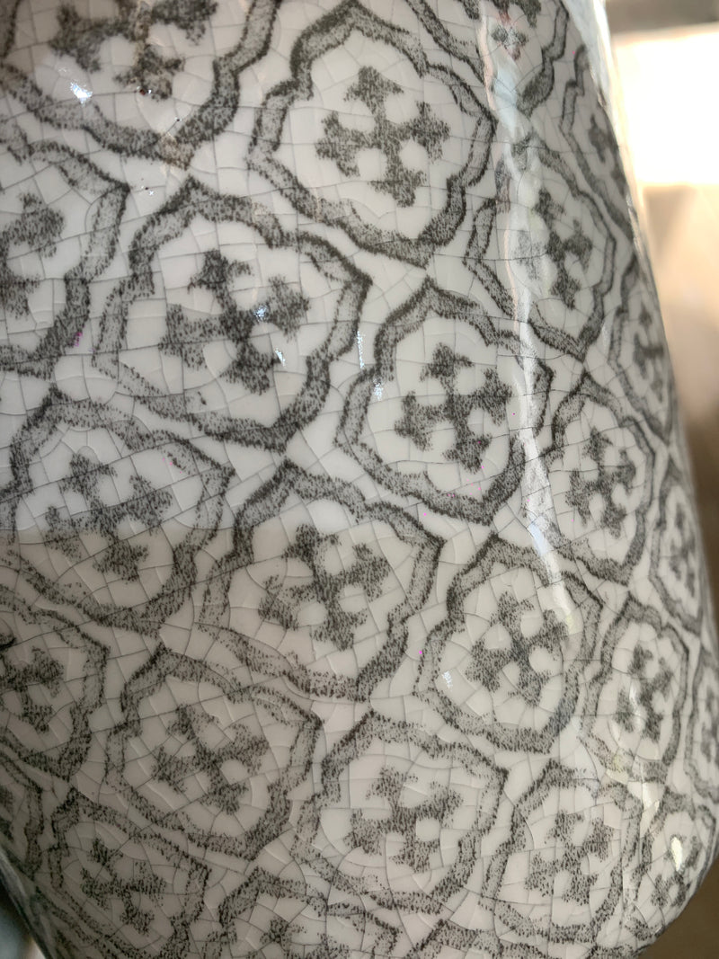 Grey & White Ceramic Dutch Plant Pots 6 Patterns