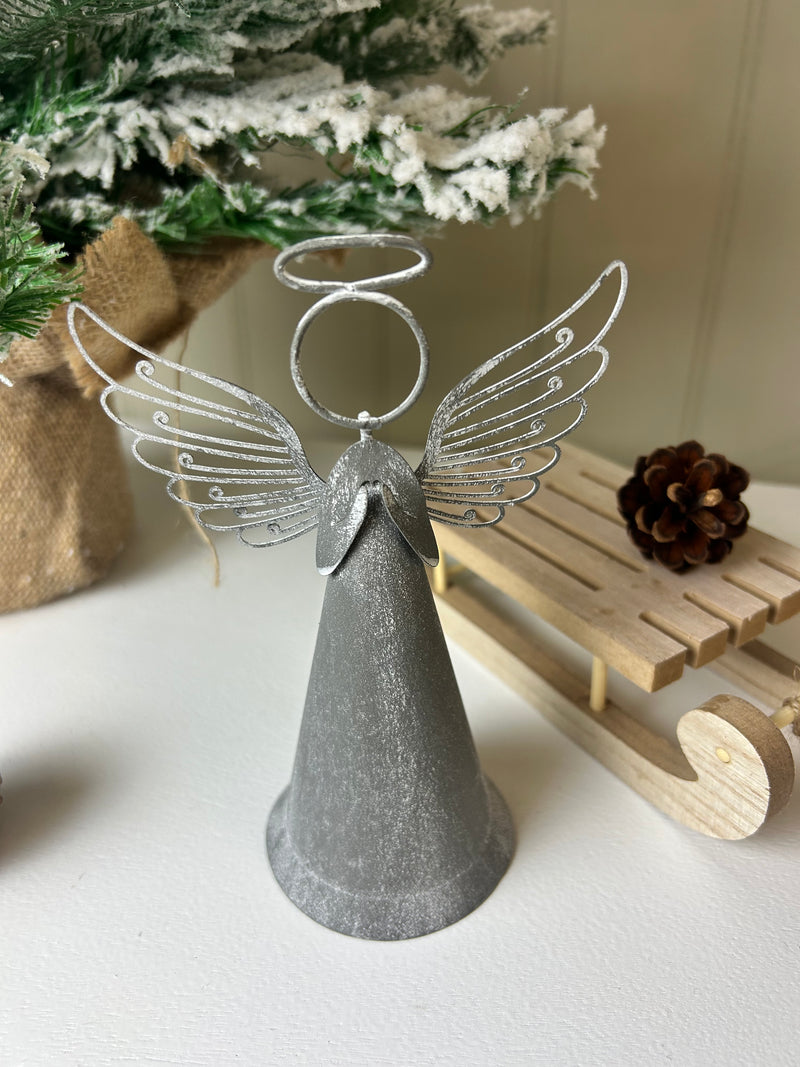 Metal standing angel 16cm