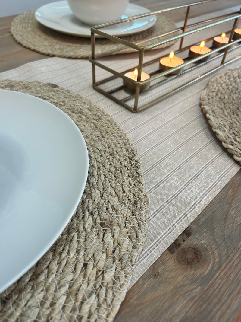 Set of 4 jute round placemats