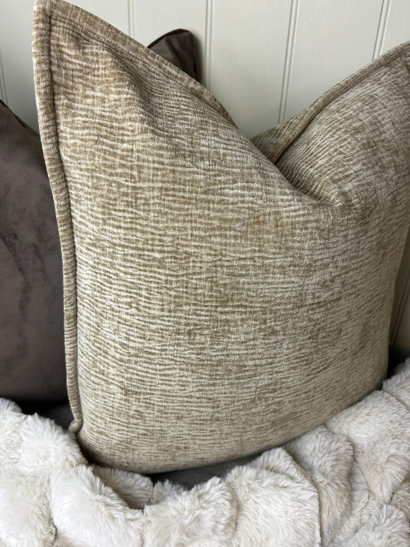 Natural taupe Moddi ripple Textured Velvet Piped Edge Trim premium Cushion 45m
