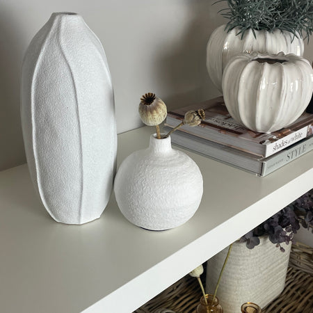 Flora white textured vase