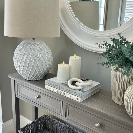 Lattice textured ceramic lamp with linen shade