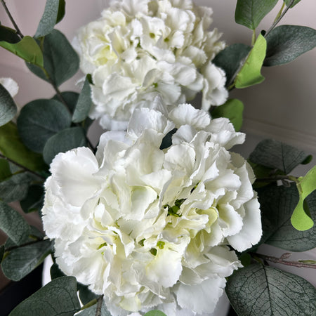 Cream off white French Hydrangea 54cm