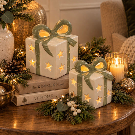 LED White Ceramic Light up Present With Green Bow, 2 Sizes