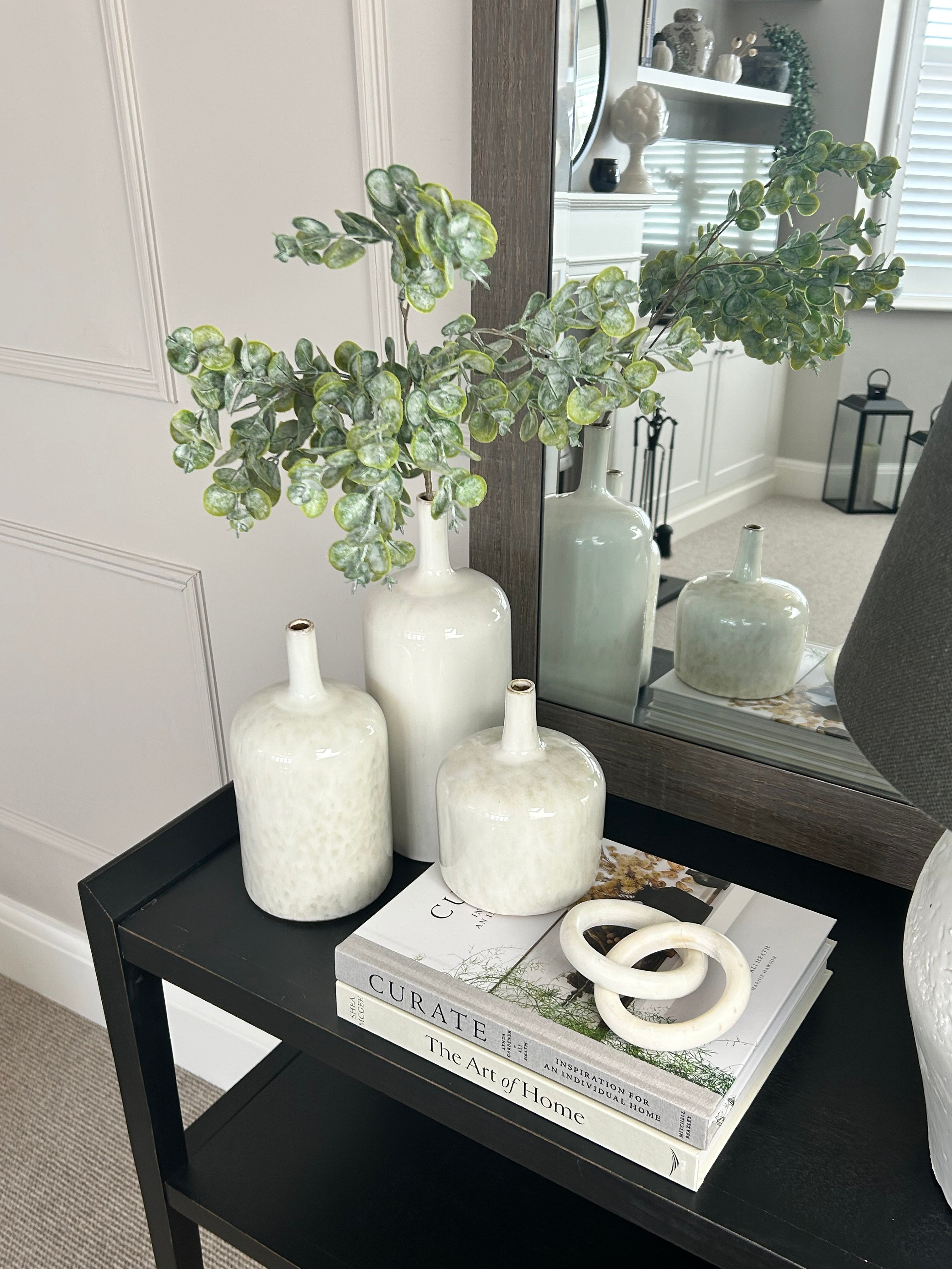 Off white cream vormark Bottle neck vase 3 sizes – Abode