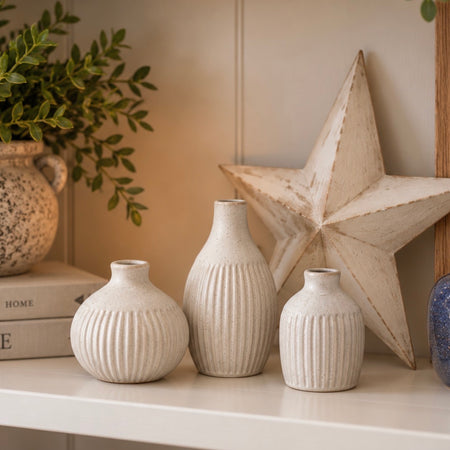 Set of 3 ribbed vases 10cm