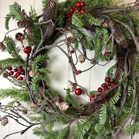 Large 80cm berry twig foliage wreath