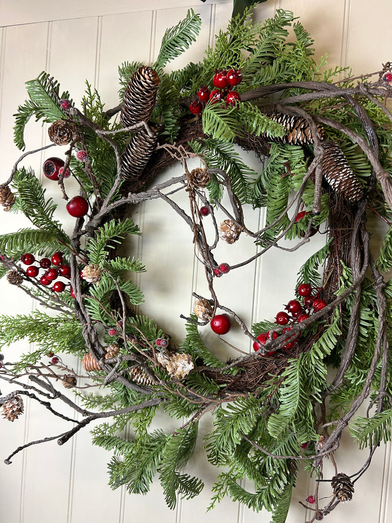 Large 80cm berry twig foliage wreath