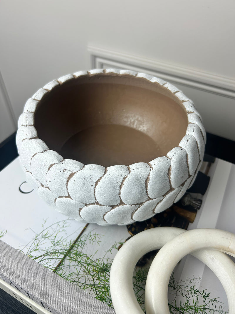 Scallop stone low planter bowl 2 sizes
