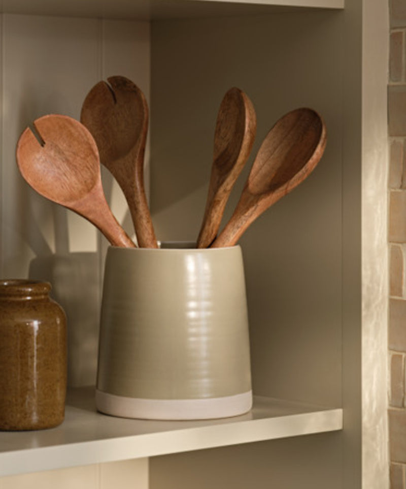Ceramic clay two tone coxwell utensils holder
