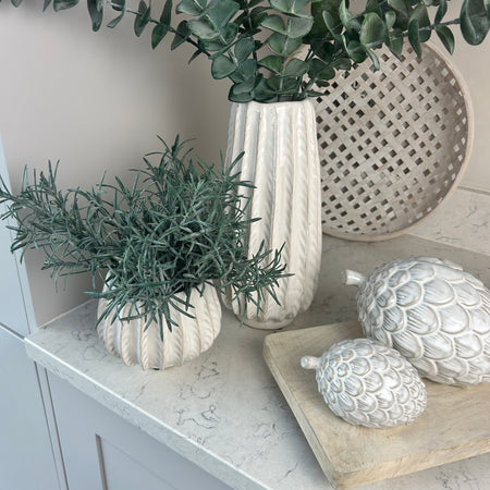 Osmington textured off white plant pot 14cm