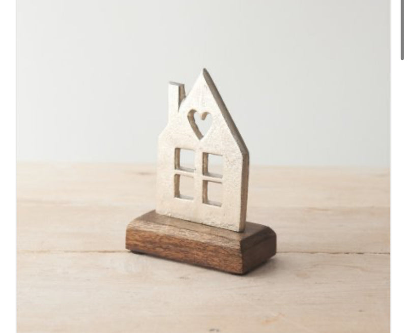 Metal house on wooden base 20cm
