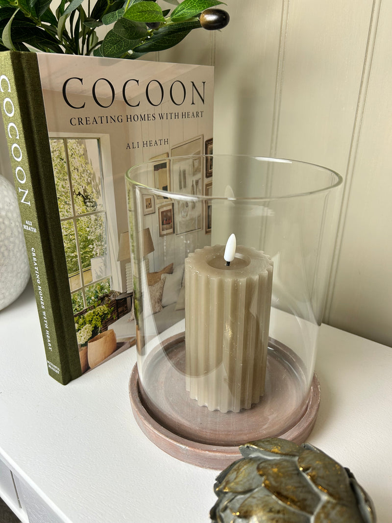 Siena brown large glass hurricane with rustic plate