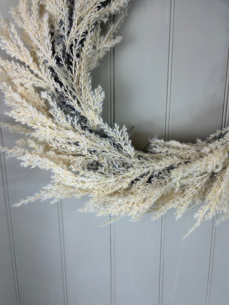 Beige flock Pampas round wreath 45cm