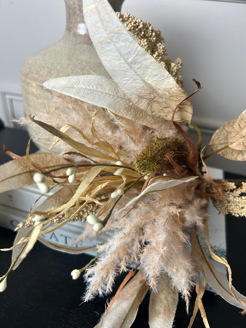 Dried stem oyster tied bunch