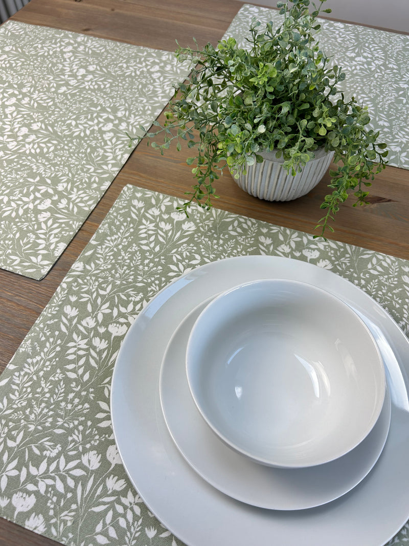Set of 4 sage green floral cotton placemats and linen cotton napkins