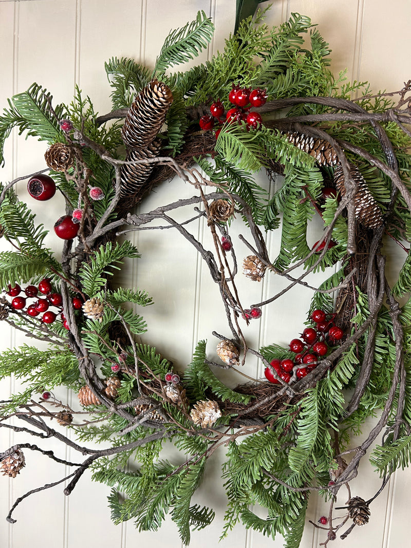 Large 80cm berry twig foliage wreath
