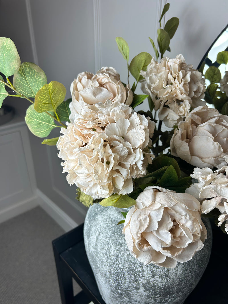 Oyster blush Ruffled Hydrangea Stem