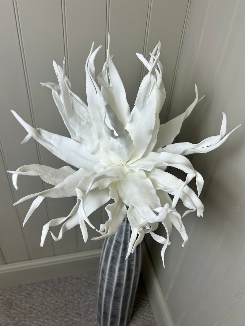 White large tall flower stem 94cm