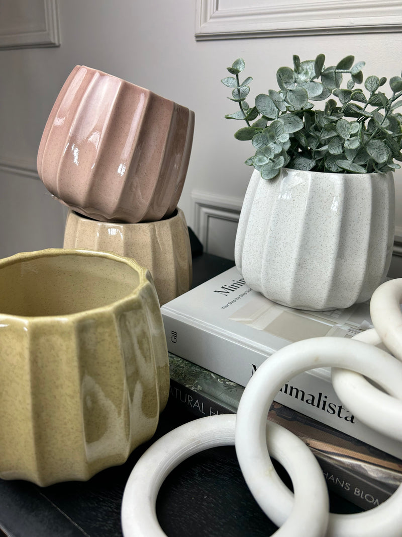 Textured Ribbed Ceramic Pot Ribbed Natural Tone Ceramic Plant Pots 4 colours – Abode
