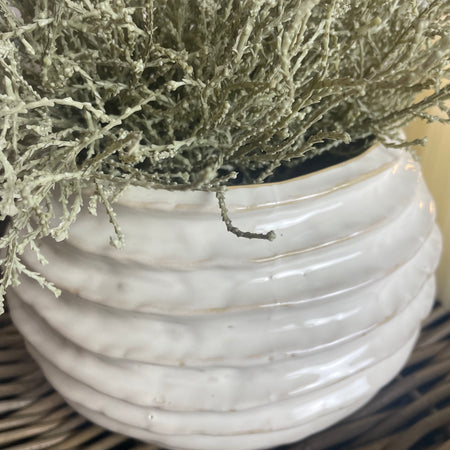 Vally cream beige ribbed round bowl planter vase