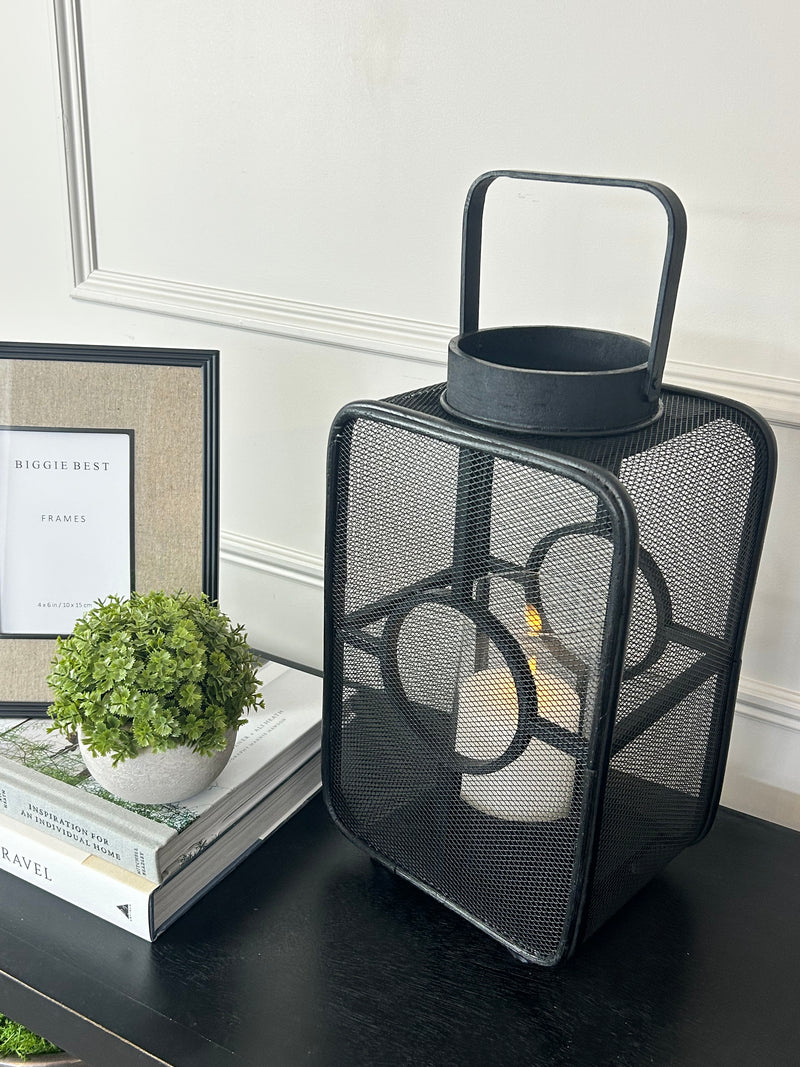 Black Geometric mesh Lantern Candle Holder