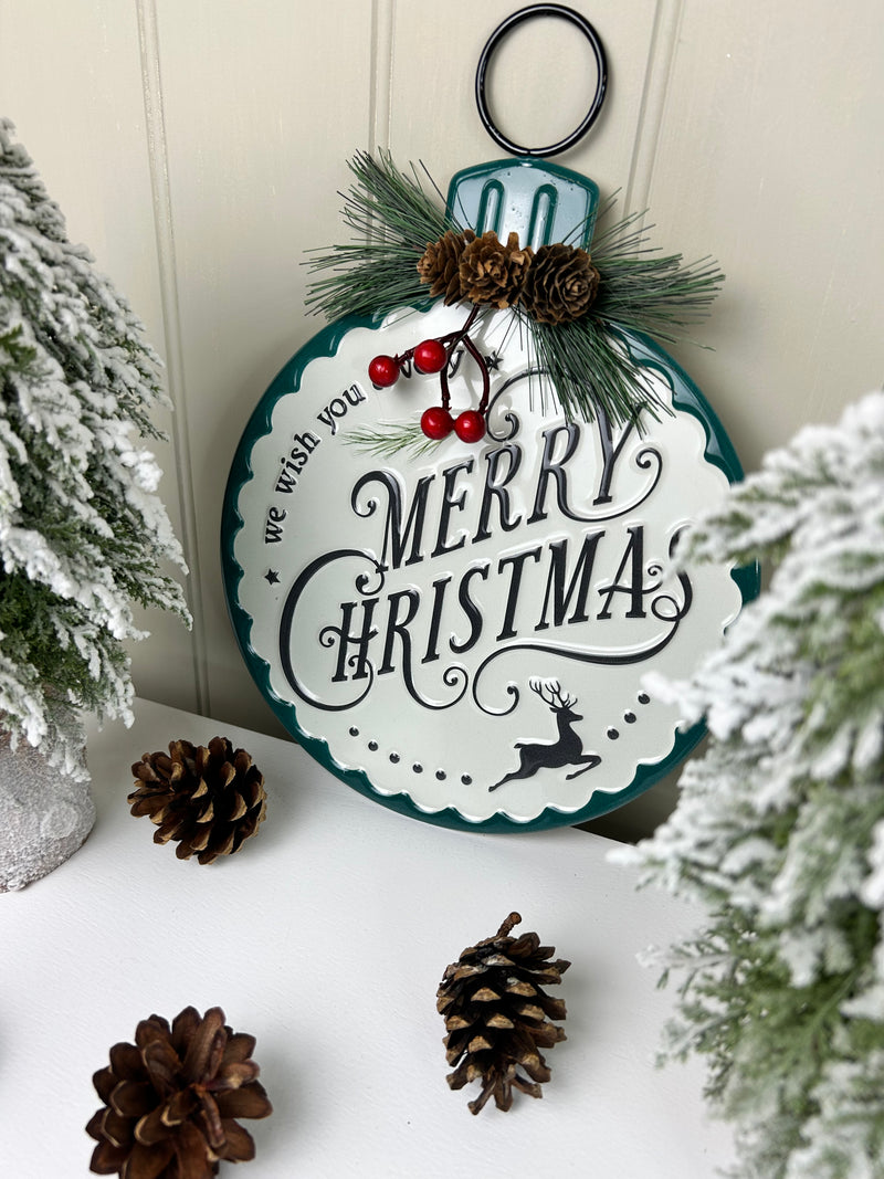 Metal bauble hanging decoration