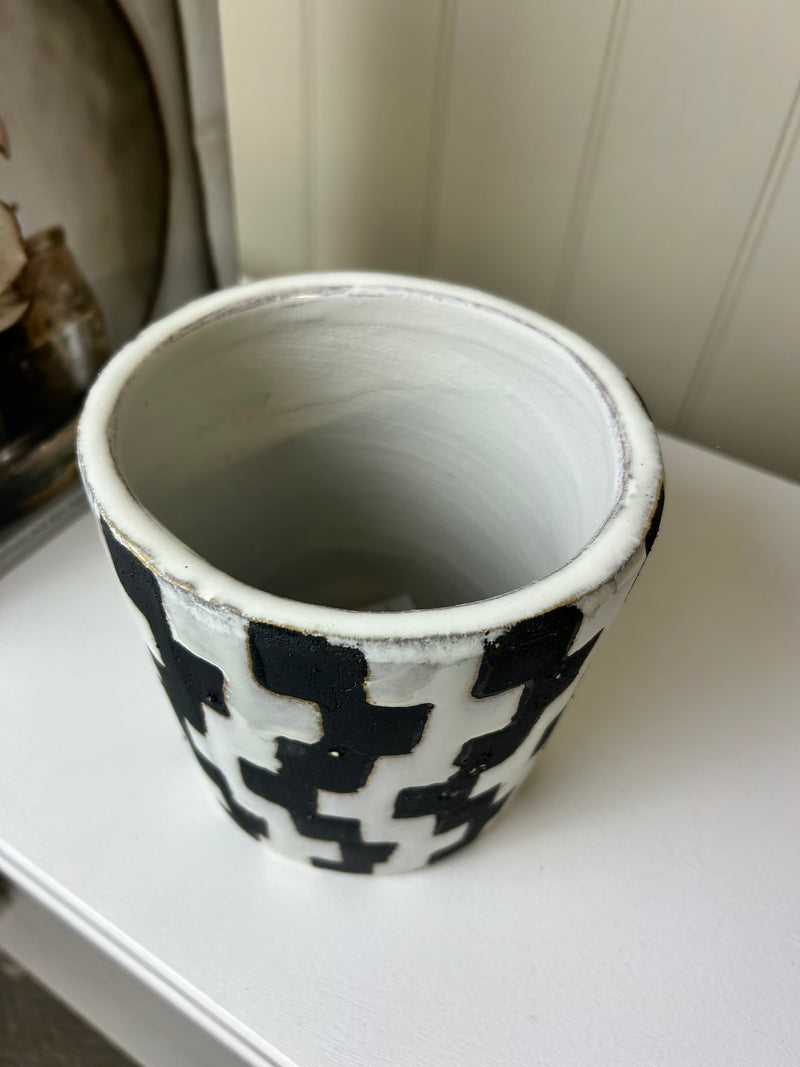 Large Ceramic rustic checker plant pot